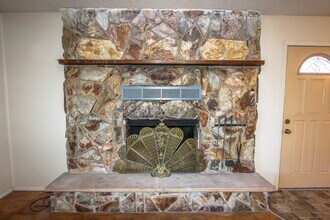 550 Eastwood Pl in Prescott, AZ - Building Photo - Building Photo