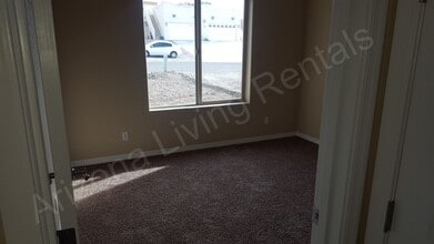 3641 Texoma Dr in Lake Havasu City, AZ - Building Photo - Building Photo