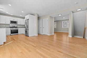 7 Gorham St in Chelmsford, MA - Building Photo - Building Photo