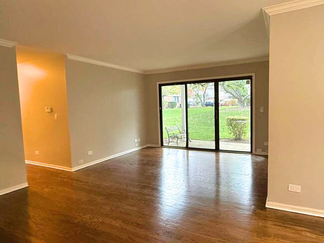 314 Wildberry Ct in Schaumburg, IL - Building Photo - Building Photo