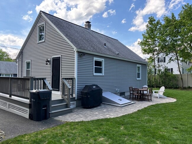 3 Linda Circuit in Grafton, MA - Foto de edificio - Building Photo