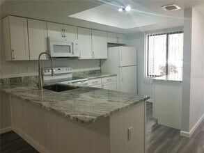 7842 Eagle Creek Dr in Sarasota, FL - Building Photo - Building Photo