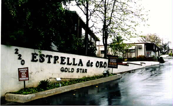 Estrella de Oro in Vista, CA - Building Photo - Building Photo