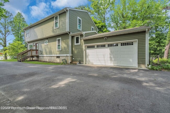 37 Freehold Rd in Jackson Township, NJ - Building Photo - Building Photo