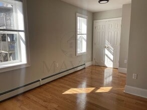 29 Chandler St, Unit 3 in Somerville, MA - Building Photo - Building Photo