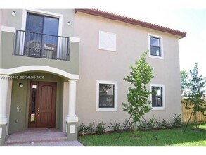 580 NE 33rd Terrace in Homestead, FL - Building Photo - Building Photo