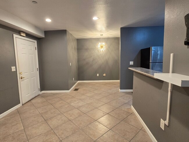 4427 S Centinela Ave, Unit B