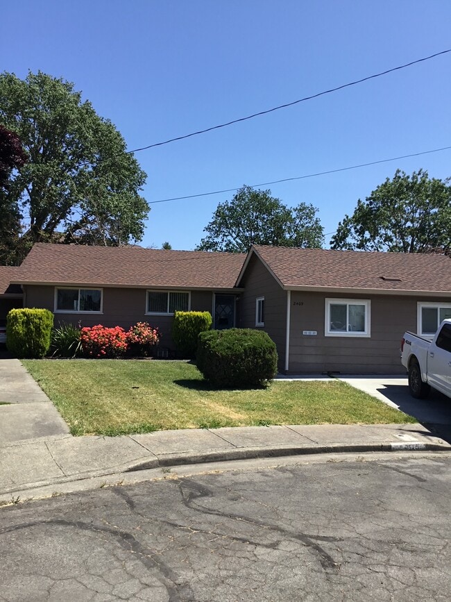 property at 2409 Pomo Ct