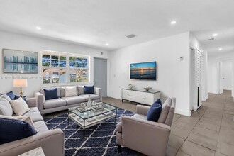11790 SW 34th St in Miami, FL - Building Photo - Building Photo