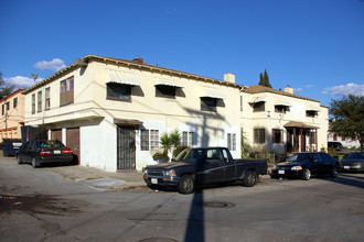 4776-4784 Trojan Ave in San Diego, CA - Building Photo - Building Photo