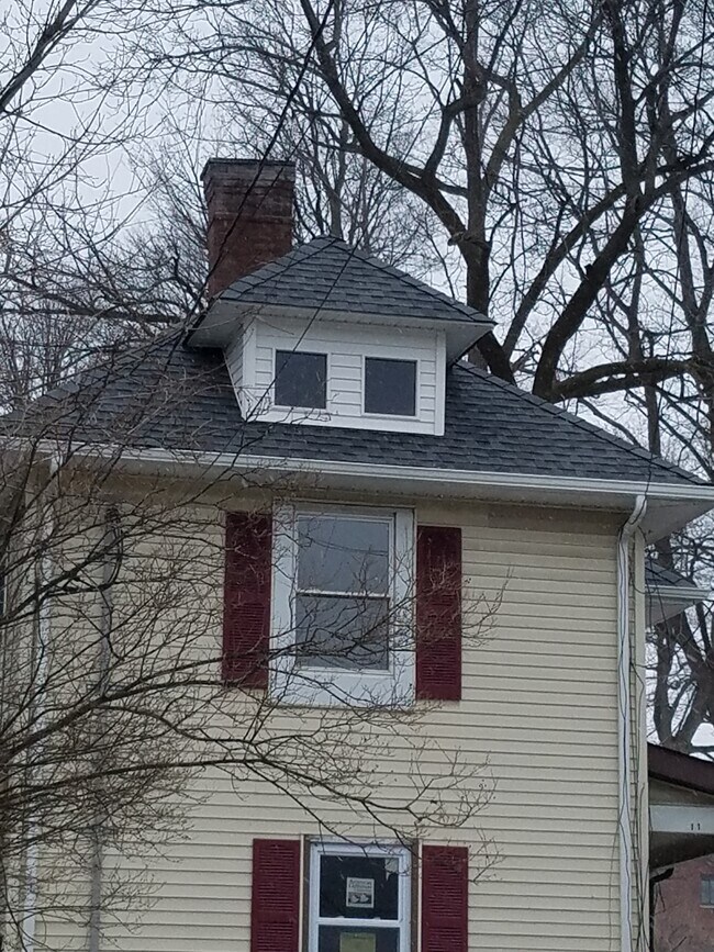 11 Spring St Apt B Rentals in Middletown, NY