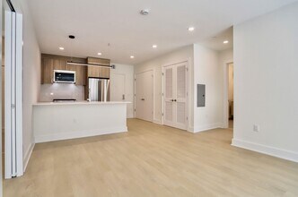 303 Madison St in Hoboken, NJ - Building Photo - Building Photo