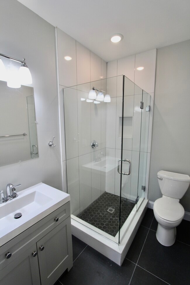 246 Main St in Malden, MA - Building Photo - Building Photo