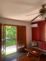 22972 Crespi St in Los Angeles, CA - Building Photo