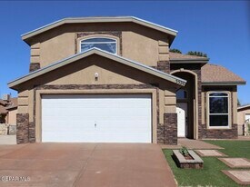 3329 Tierra Sara Ln in El Paso, TX - Building Photo