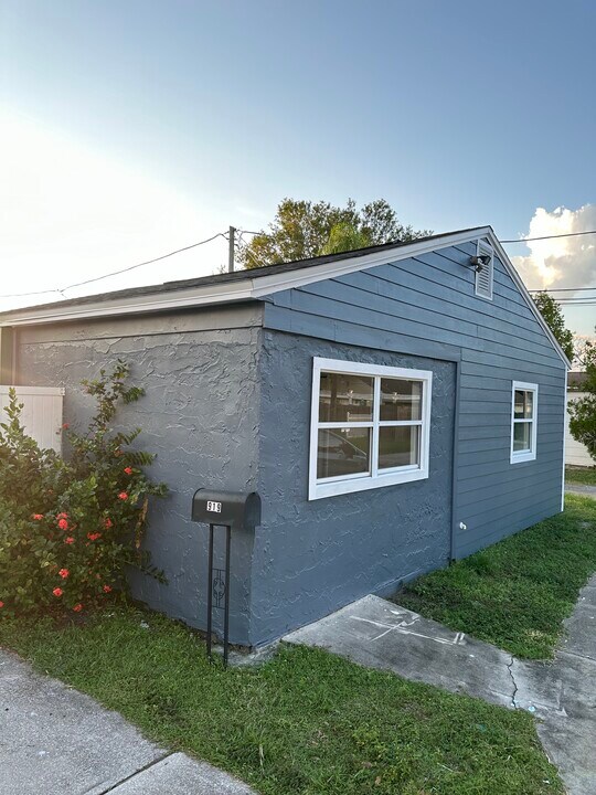 917 56th Ave N in St. Petersburg, FL - Building Photo