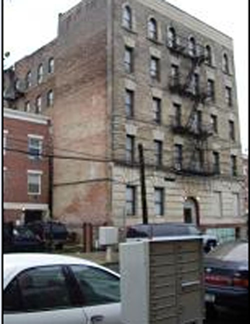 1329-1331 Clinton Ave in Bronx, NY - Foto de edificio - Building Photo