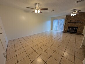 2397 Gregory Dr in Tallahassee, FL - Building Photo - Building Photo