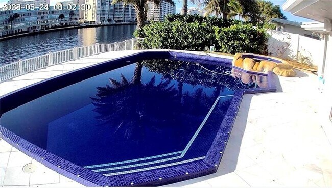 720 NE 28th Ave in Pompano Beach, FL - Building Photo - Building Photo