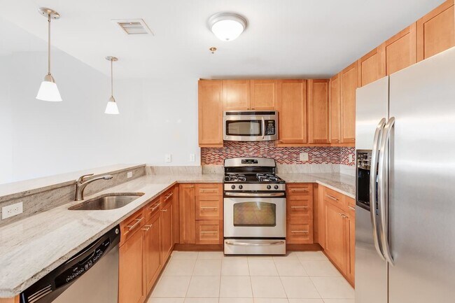 924 Jefferson St-Unit -6C in Hoboken, NJ - Foto de edificio - Building Photo