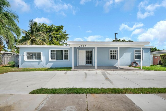 property at 4525 SW 112th Pl