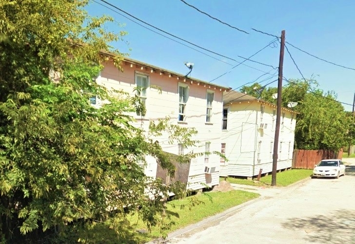 1611 Stevens St in Houston, TX - Building Photo