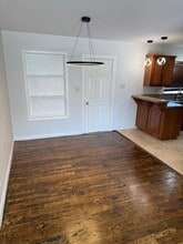 720 Westway Ave in McAllen, TX - Foto de edificio - Building Photo