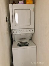 8 Bynner St, Unit 1 in Boston, MA - Building Photo - Building Photo