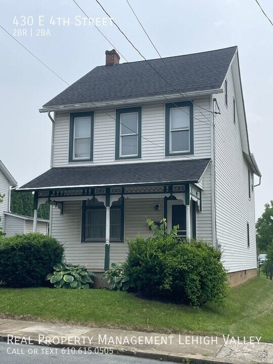 430 E 4th St in Northampton, PA - Building Photo