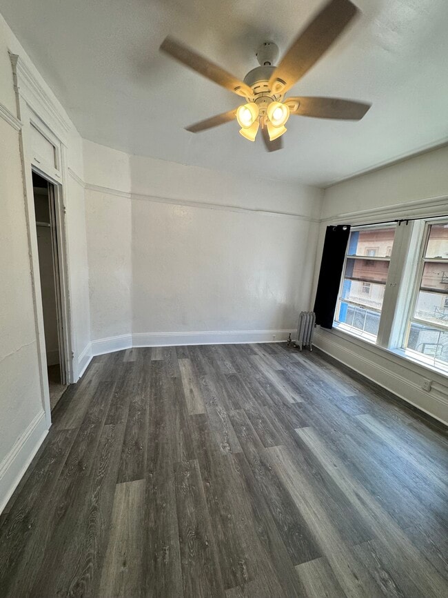 property at 1717 W Burnside St