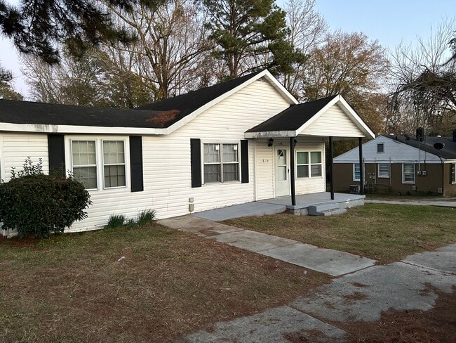 1156 Wilson St, Unit 1156 Wilson St in Orangeburg, SC - Building Photo - Building Photo