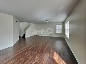 8849 Laurel Run Dr in Charlotte, NC - Building Photo - Building Photo