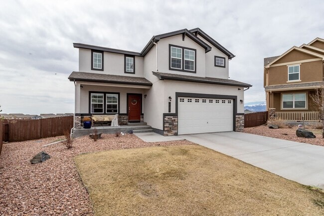 8021 Moorebank Dr in Colorado Springs, CO - Building Photo - Building Photo