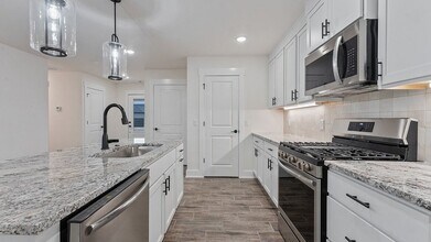 116 N Panther Ave in Farmington, AR - Building Photo - Building Photo