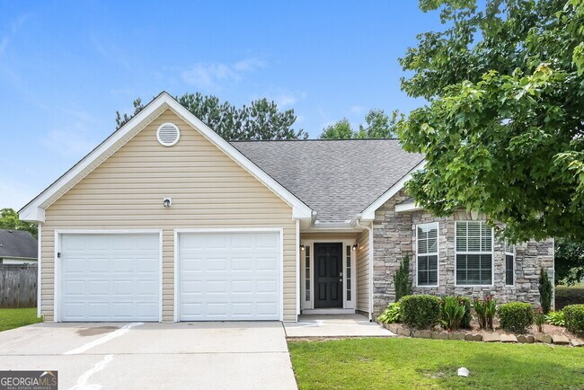 property at 40 Zebulon Pl
