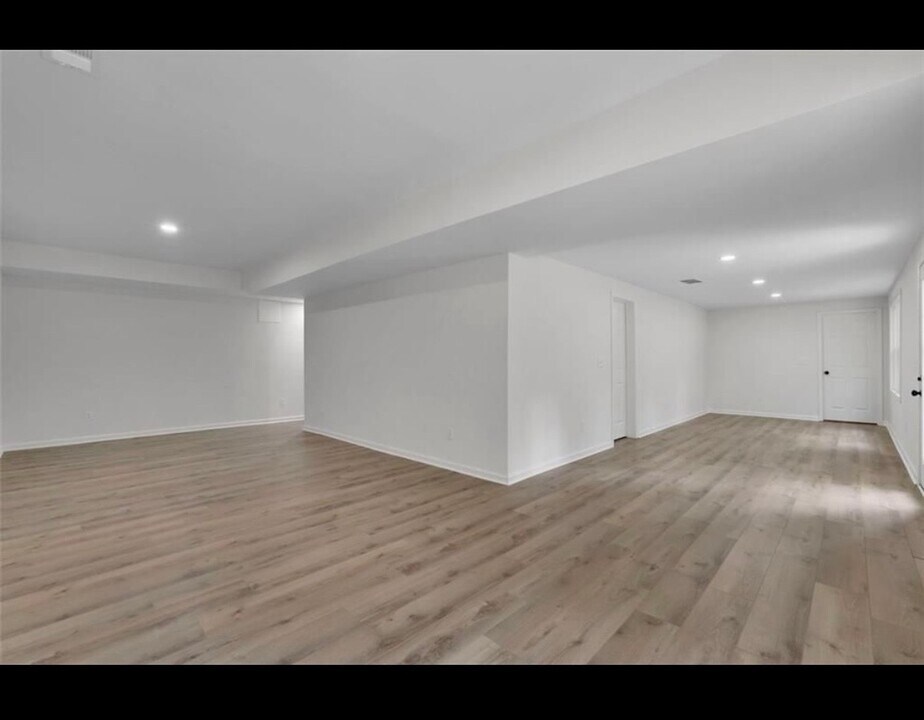 3512 Hidden Acres Dr, Unit 3512 in Atlanta, GA - Foto de edificio