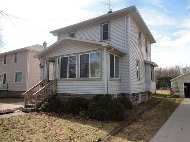 336 Doty St in Fond du Lac, WI - Building Photo - Building Photo