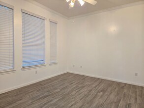 6007 Bassetdale Ln in Houston, TX - Building Photo - Building Photo