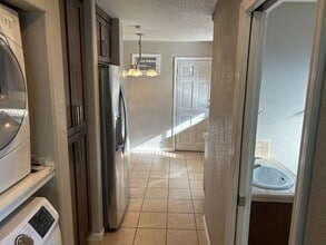 943 Shearer St in Roseville, CA - Building Photo - Building Photo