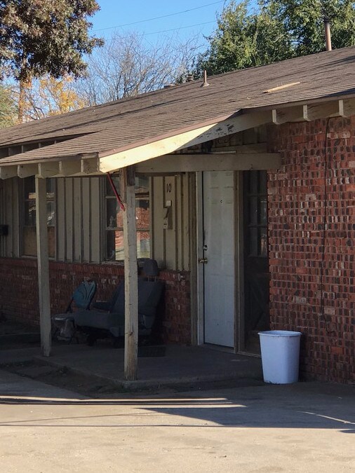 43rd Street Apartments in Lubbock, TX - Building Photo - Building Photo