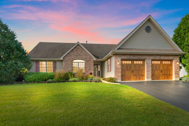 property at 1000 Ruth Ct