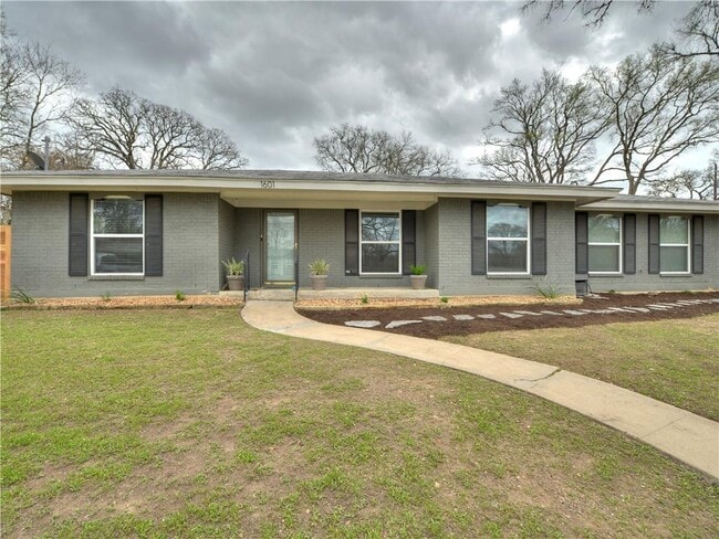 1601 Elmira Rd in Austin, TX - Building Photo - Building Photo