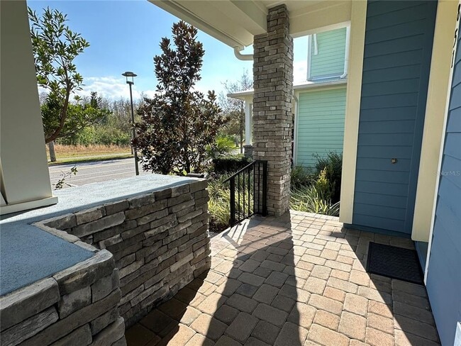 8851 Laureate Blvd in Orlando, FL - Building Photo - Building Photo