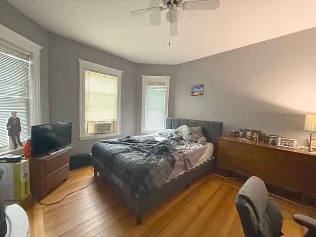 28 Belknap St, Unit 2