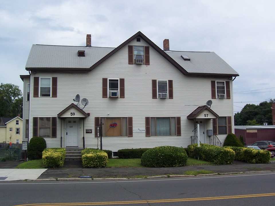 The Terrante Building in Danbury, CT - Building Photo