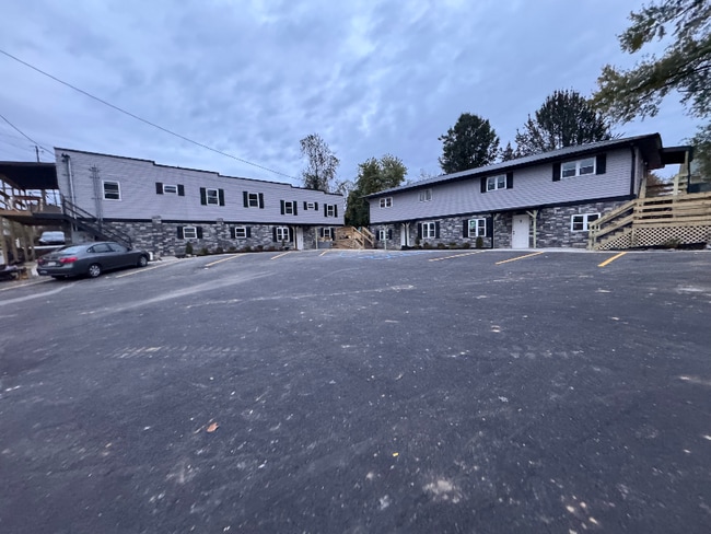 404 High St in St. Albans, WV - Building Photo - Building Photo