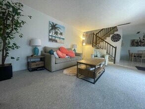 9405 S Ocean Dr in Jensen Beach, FL - Building Photo - Building Photo