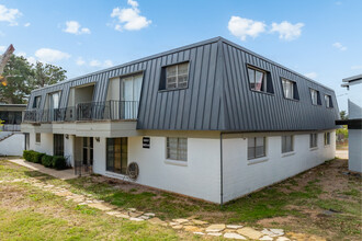 Arden Arms Apartments in San Angelo, TX - Foto de edificio - Building Photo