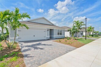 42425 Cascade Dr in Punta Gorda, FL - Building Photo - Building Photo