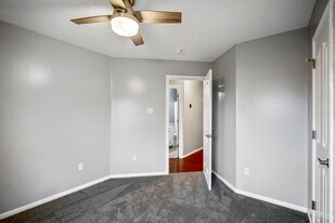2923 Goldspring Ln in Spring, TX - Building Photo
